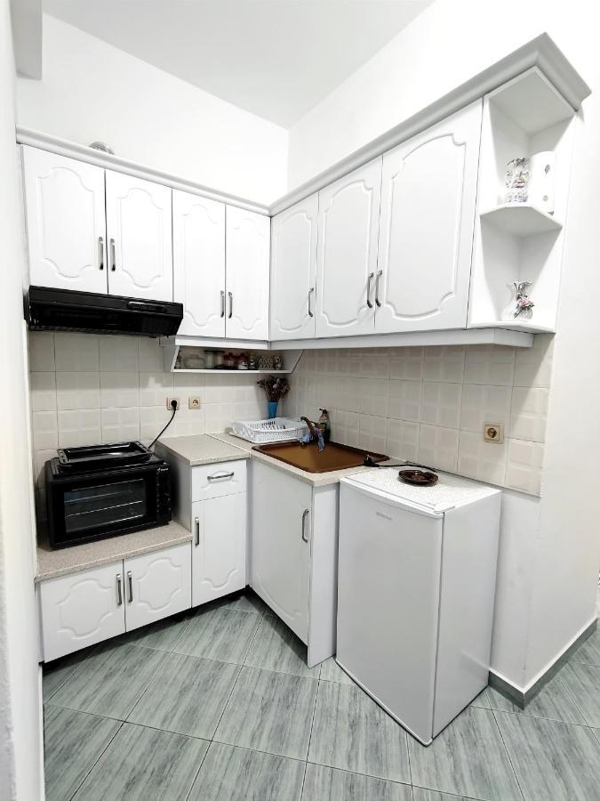 Joen Apartments ساراندا المظهر الخارجي الصورة